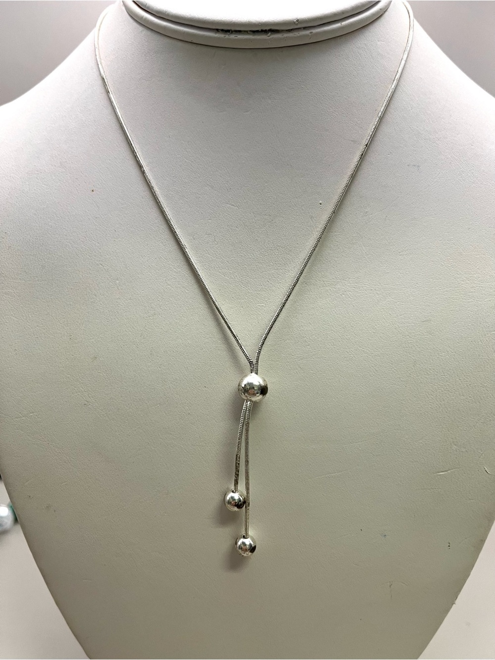 Silver Tone Adjustable Lariat Necklace -